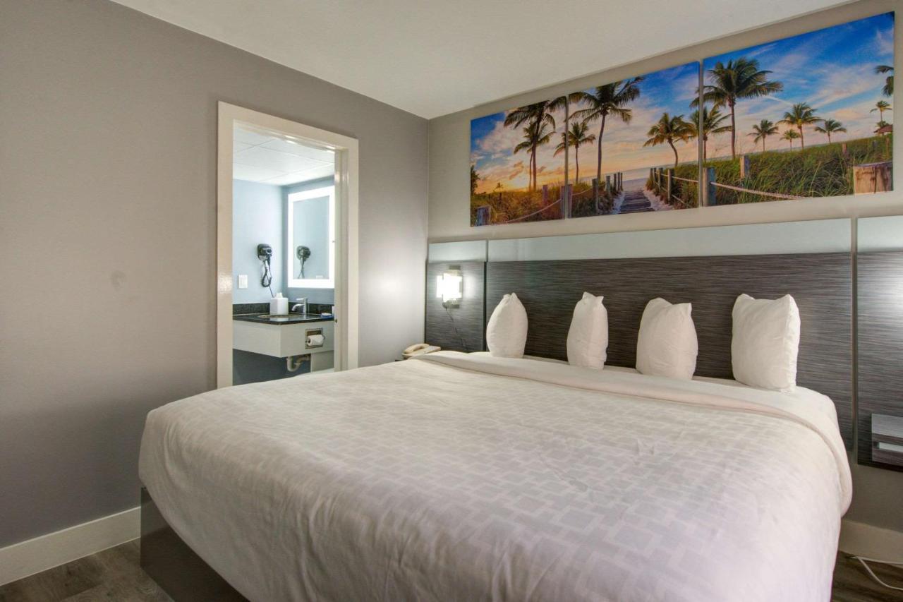 Hotel Clarion Pointe Tampa-Brandon Near Fairgrounds And Casino à Mango Extérieur photo