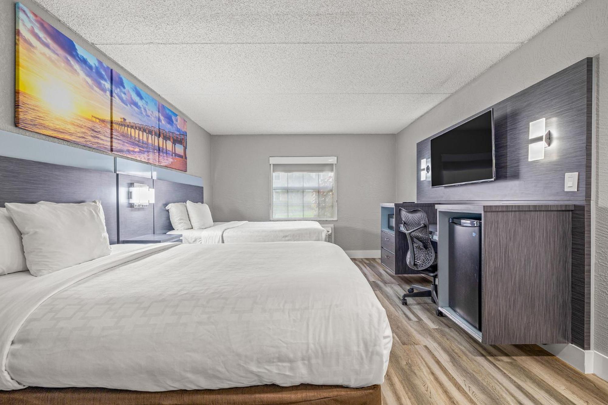 Hotel Clarion Pointe Tampa-Brandon Near Fairgrounds And Casino à Mango Extérieur photo
